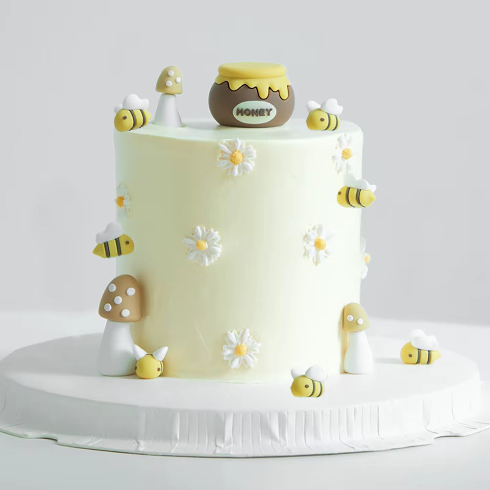 Bee Cake Toppers